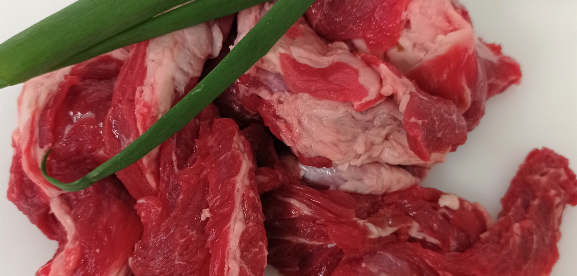 Hovädzie mäso na klobásy Bio - zľava 28 %